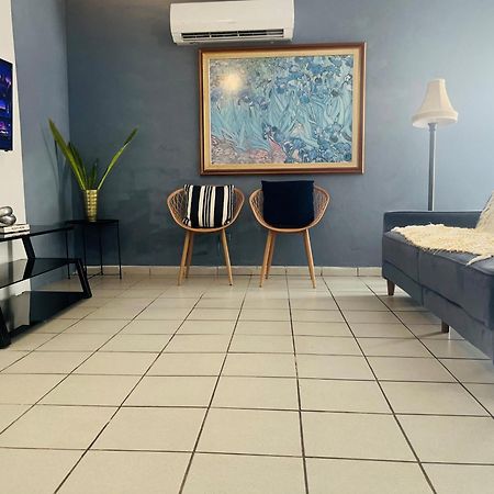Local Nest In San Juan Apartment Luaran gambar